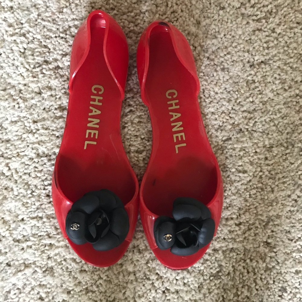 Peep toe Jellies just in time for summer!